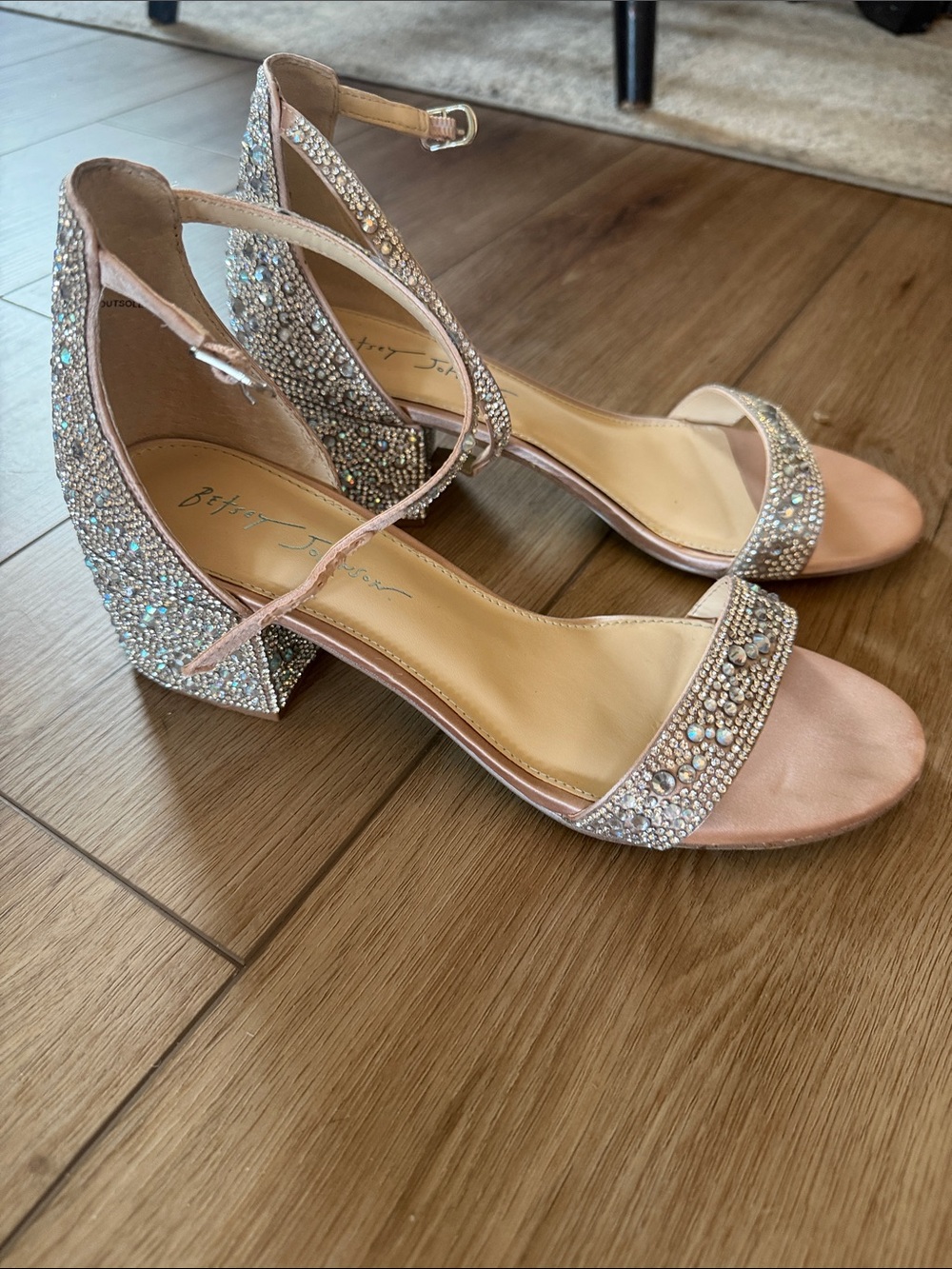 Betsey Johnson Mari Silver Heel Crystals Sandal Women's 9 - Picture 6 of 7